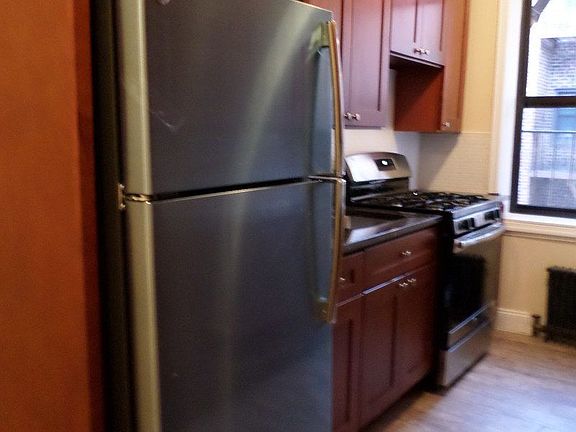 2nd image of 3546 74th St APT 521