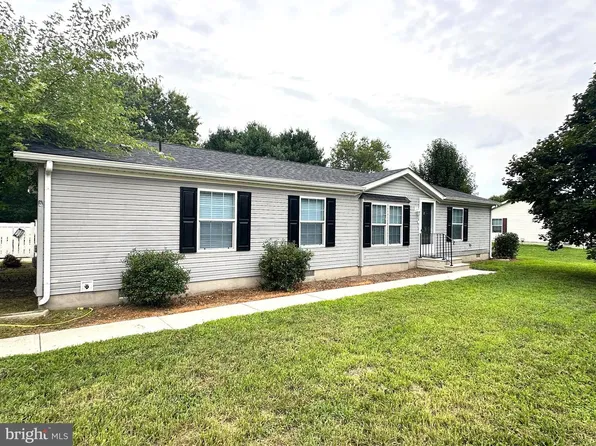 103 Saddlebrook Dr, Camden Wyoming, DE 19934