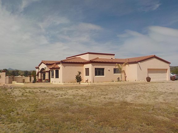 2nd image of 2676 N Mesa Verde Dr