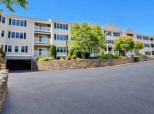 1 Lenox St APT 209, Norwood, MA 02062