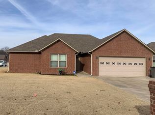 1303 Lexi Ln, Paragould, AR 72450