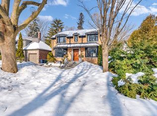 4 Belvedere Blvd, Toronto, ON M8X1K1