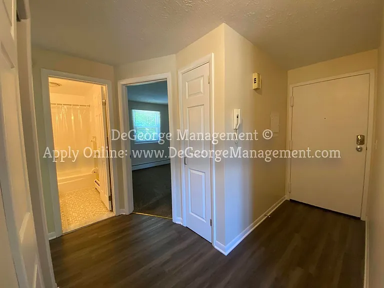 Georgetown Manor Apartments for Rent in West Irondequoit, NY — Photo 59