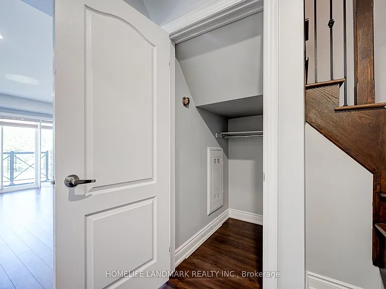 10 Westmeath Ln N #2213 — Photo 25