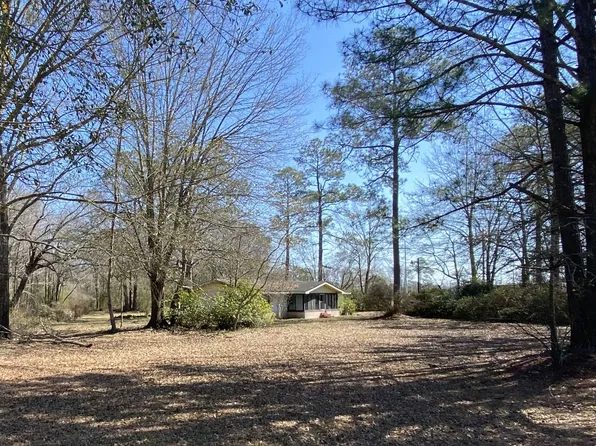 1715 S Main St, Atmore, AL 36502