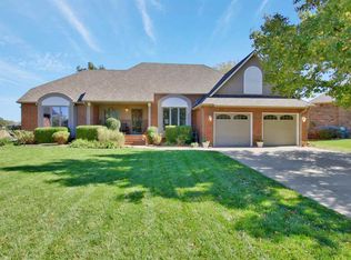 4334 N Spyglass Ct, Wichita, KS 67226