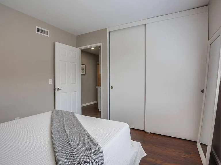 10584 Bandell Ct — Photo 23