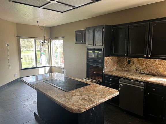4th image of 2293 Firwood Ct