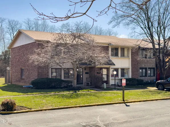 2945 Six Mile Ln, Louisville, KY 40220