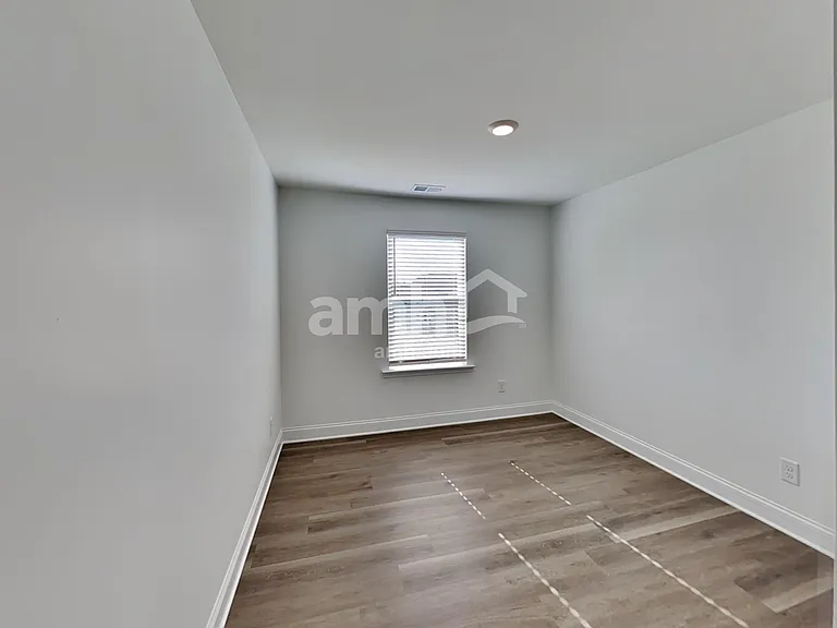 669 Summit View Ln — Photo 25