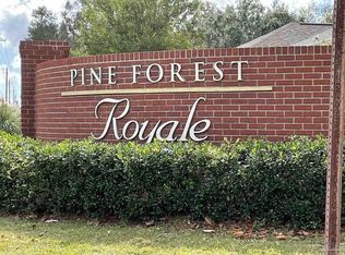 2546 Trailwood Dr, Cantonment, FL 32533