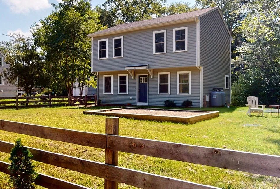 38 Vars Ln #HOME