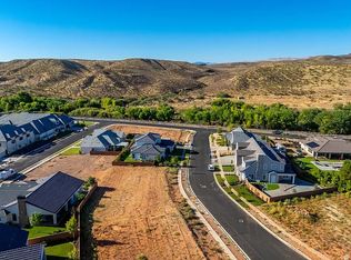 1240 Gallen Rd, Santa Clara, UT 84765