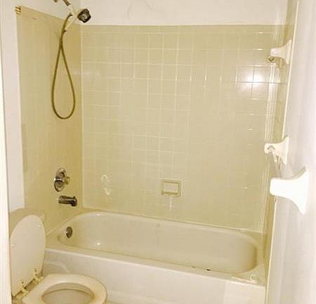 4th image of 8327 S Coral Cir