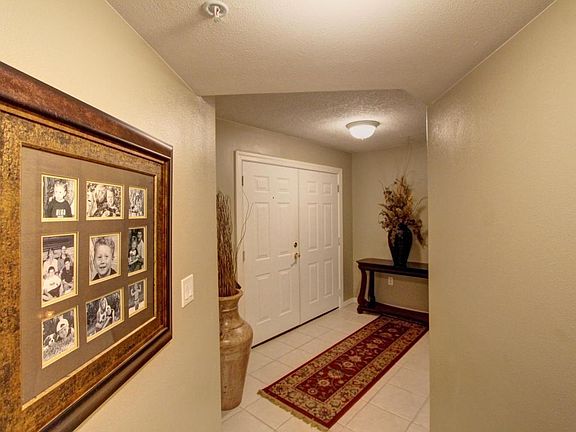 3rd image of 8934 Puerto Del Rio Dr #8203