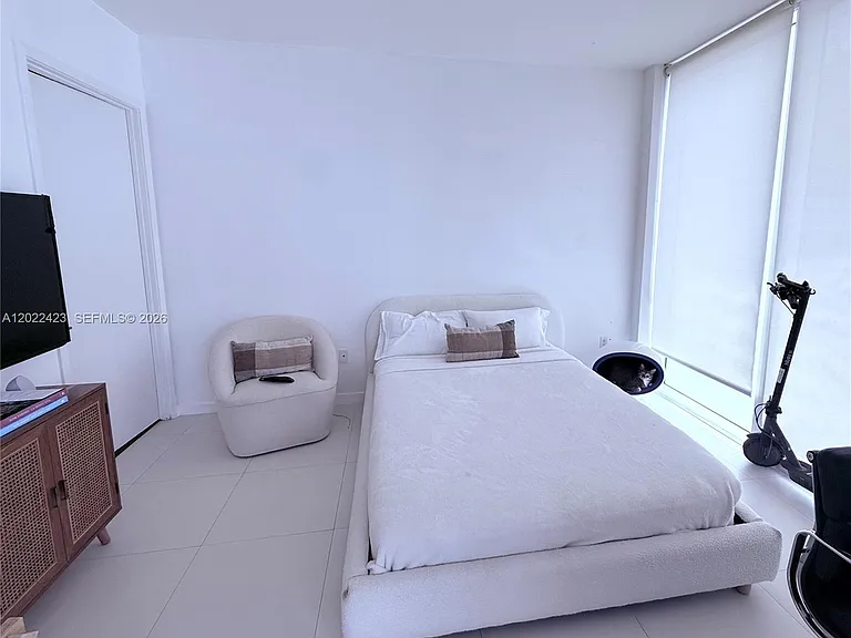 1040 Biscayne Blvd #1606 — Photo 7