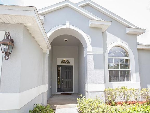 2nd image of 2024 Gloria Oak Ct