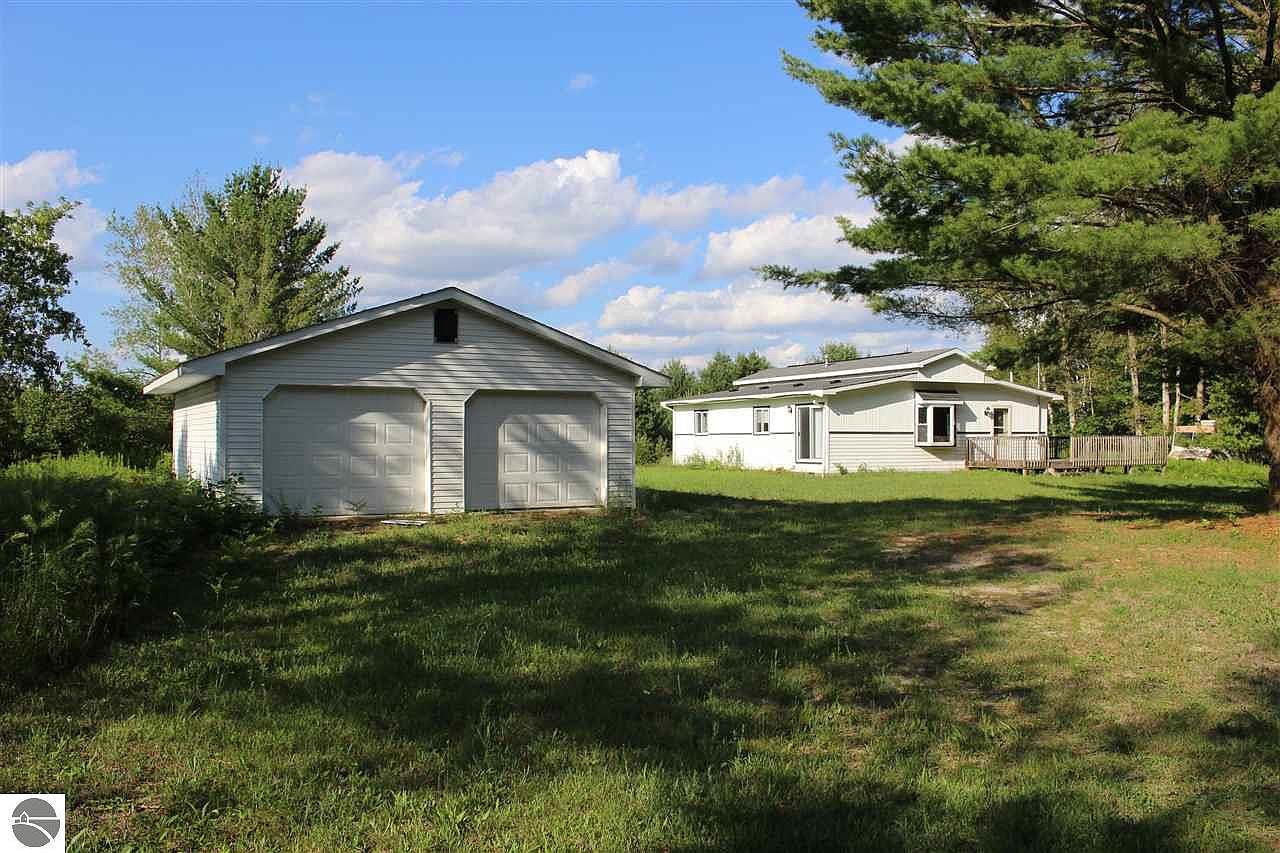 2417 S M 65, Whittemore, MI 48770 Zillow
