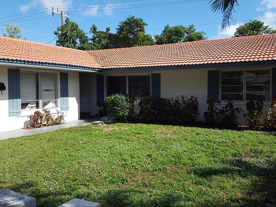 1st image of 3811 NW 78th Ter