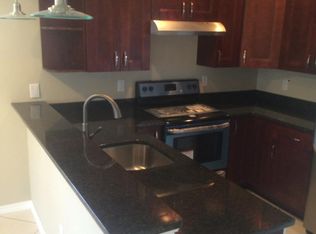 504 6th Ave S, Jacksonville Beach, FL 32250