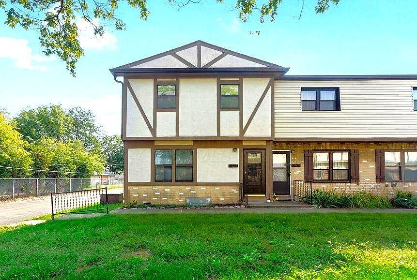 1st image of 3813 Queen Anne Pl