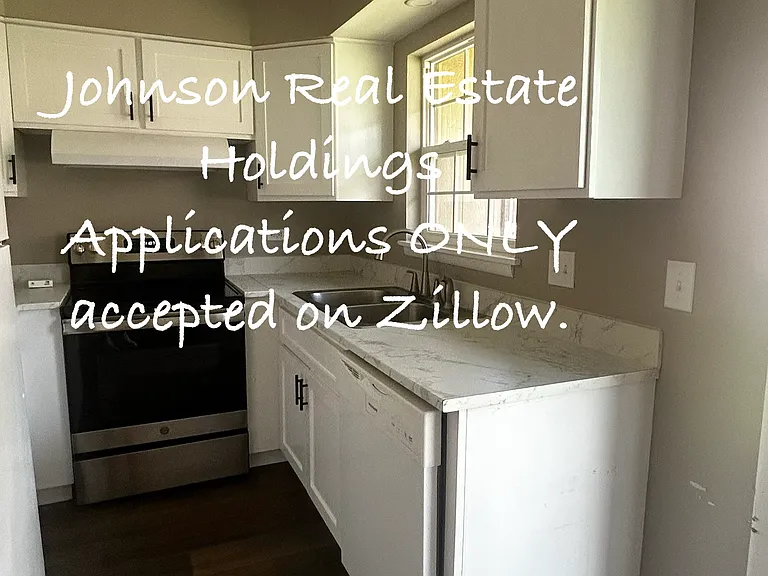 4715 SE Adams Blvd #909D — Photo 5