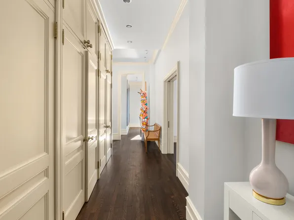 563 Park Avenue image 8 of 10