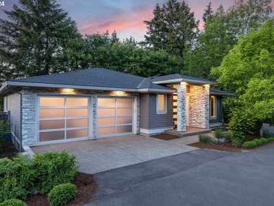893 Cedar St, Lake Oswego, OR, 97034