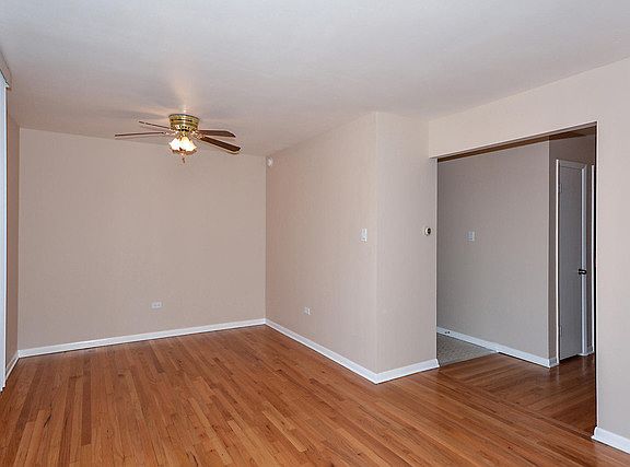 3rd image of 3011 Paris Ave APT 207