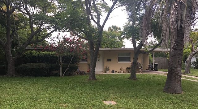 1st image of 39 Saratoga Cir N