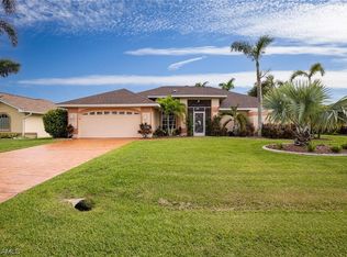 606 SE 24th St, Cape Coral, FL 33990