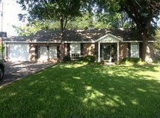 4701 Williams Rd, Benbrook, TX 76116