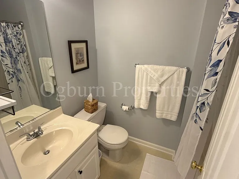 324 Scholastic Ct — Photo 7