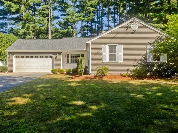 6 Joan St, Wilbraham, MA 01095