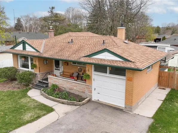 27 Massey Ave, Kitchener, ON N2C 1M4