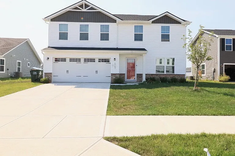 1748 Plum Brook Dr — Photo 1