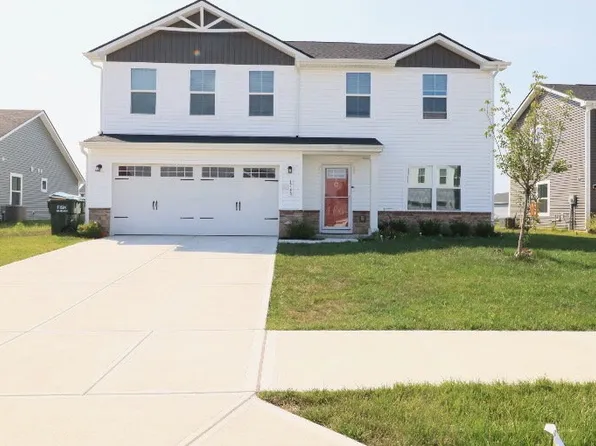 1748 Plum Brook Dr, Greenfield, IN