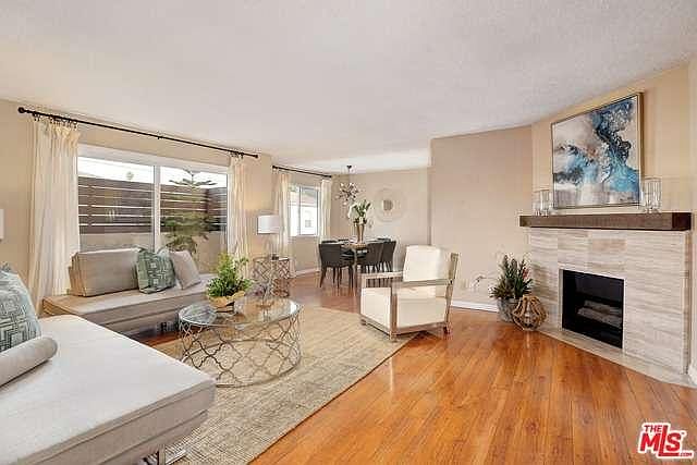 1st image of 1917 11th St APT 6