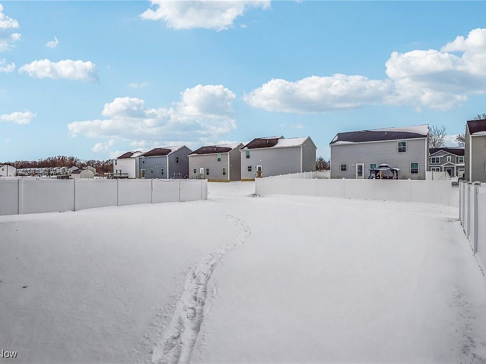 2nd image of 229 River Run Dr