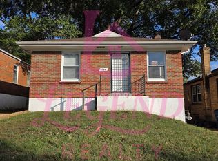 4704 Seattle St, Saint Louis, MO 63121