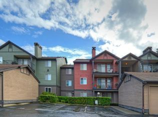 13209 Newcastle Way APT A103, Newcastle, WA 98059