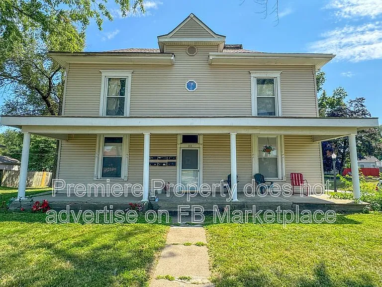 311 E Arthur St #3 — Photo 1