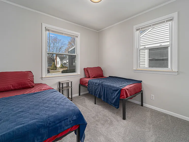 3335 Williams St — Photo 8