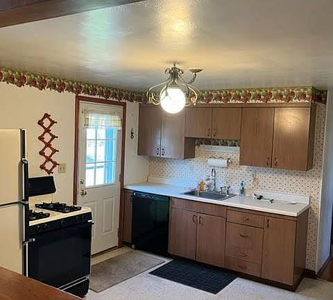 5th image of 114 Vetter Dr