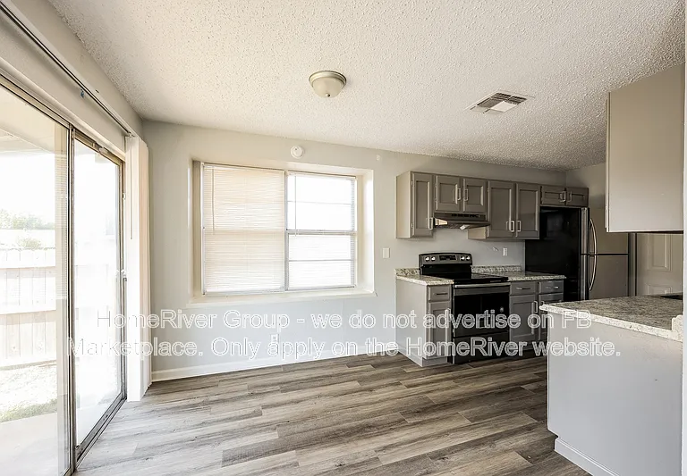714 Dana Dr — Photo 10