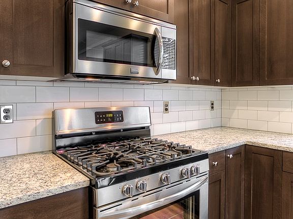 4th image of 2727 82th Avenue Ct E #32