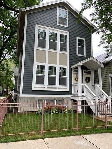 1st image of 2658 W Homer St #2