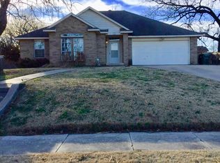 108 S Poplar St, Sapulpa, OK 74066