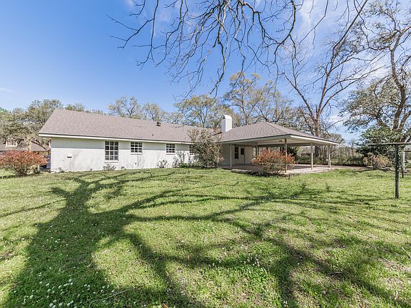 2nd image of 326 Acorn Dr