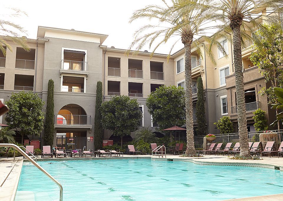 1st image of 1801 E Katella Ave APT 4019